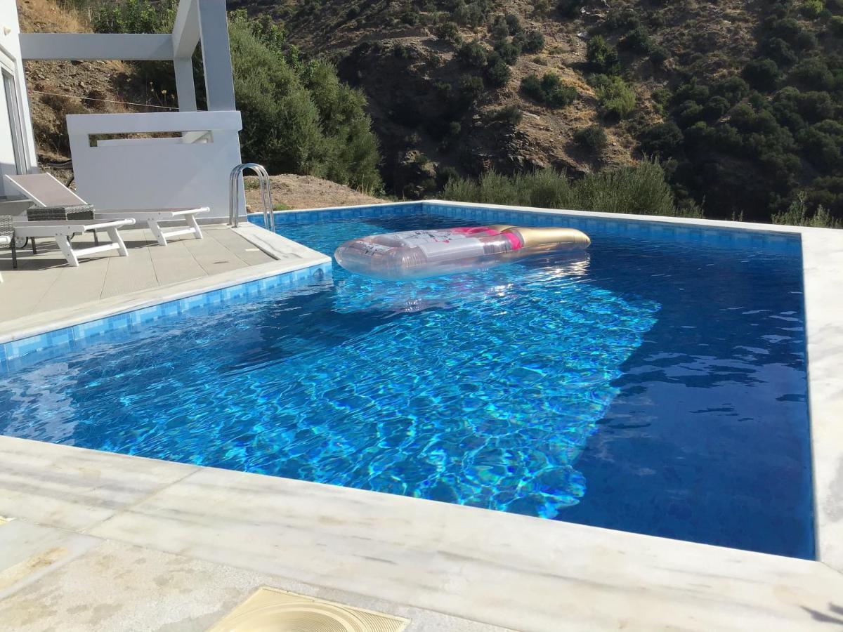 פלאקיאס Villa Panorama מראה חיצוני תמונה